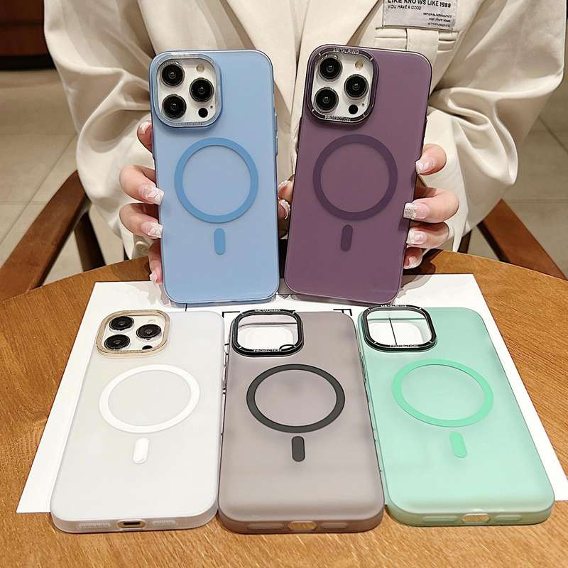 For iPhone 11 Frosted PC MagSafe TPU Phone Case(Black)