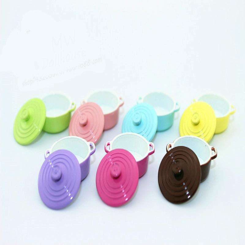 Doll House Mini Accessories Kitchen Cooking Utensils Mini Candy Color Soup Pot(Green)