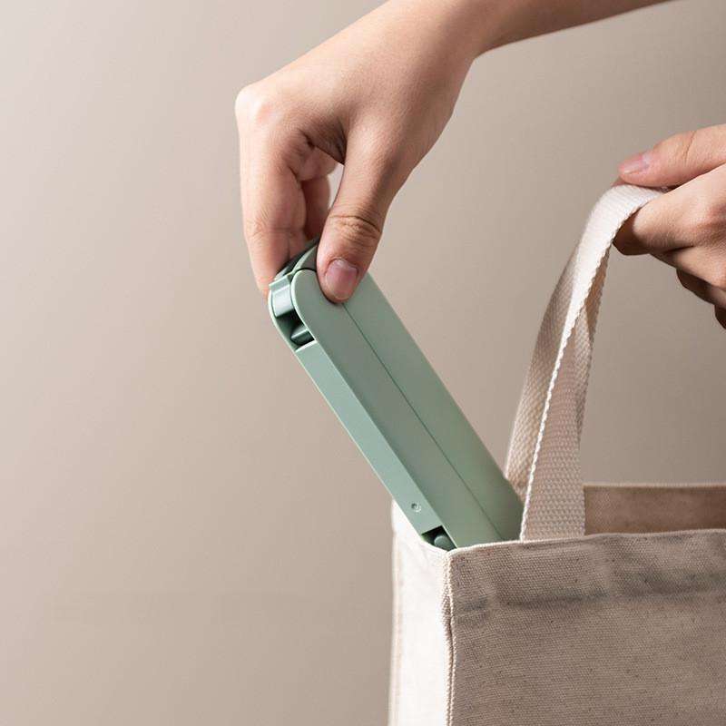 2 PCS Travel Folding Hanger Portable Drying Rack With Small Clamps(Gray)
