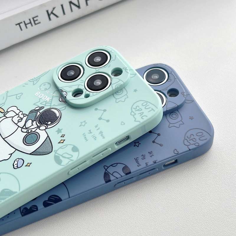 For iPhone XR Liquid Silicone Straight Side Phone Case(Blue Astronaut)