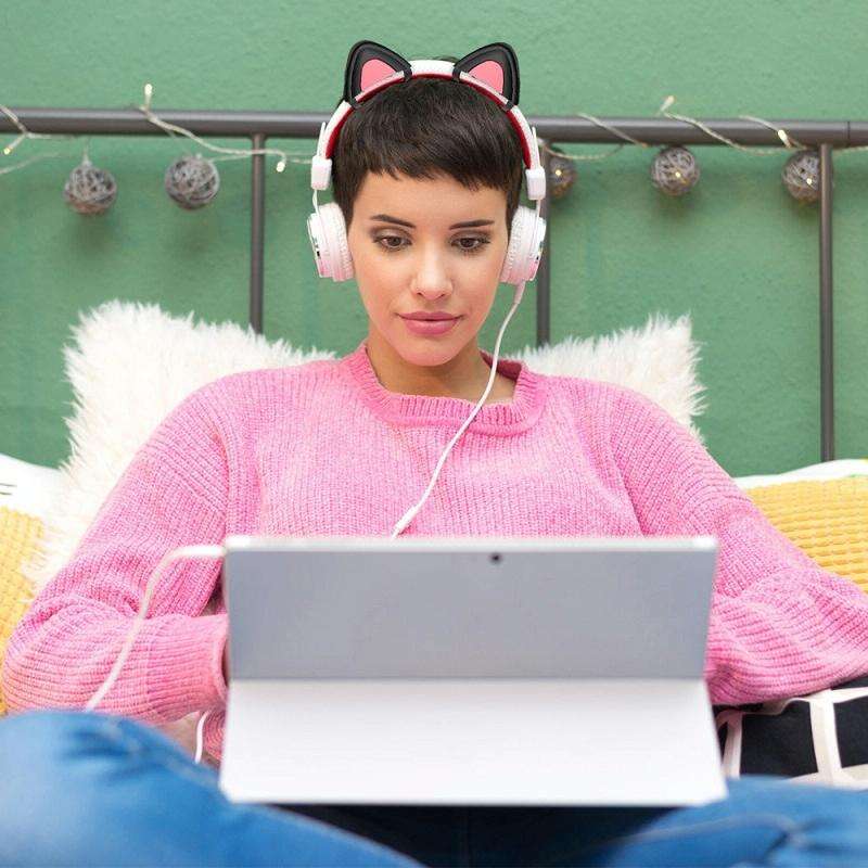 T6 Cute Cat Ear Decoration for Headphones(Black)