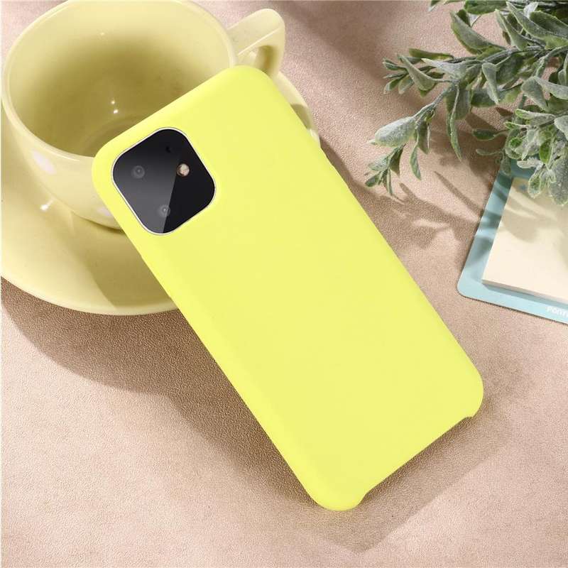 For iPhone 11 Solid Color Liquid Silicone Shockproof Case (Yellow)
