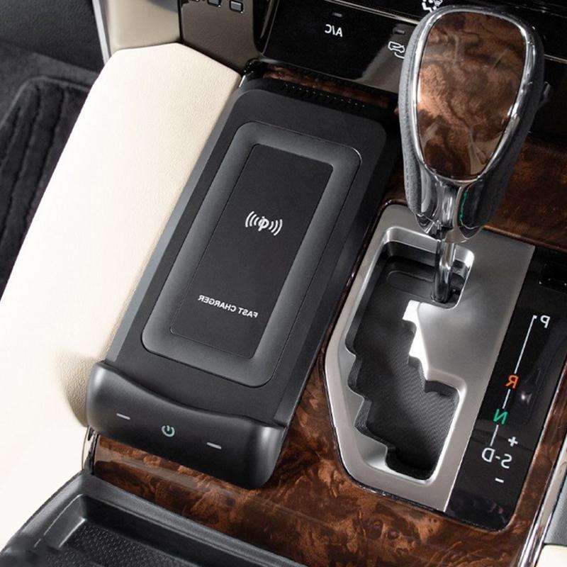 HFC-1064 Car Qi Standard Wireless Charger 10W Quick Charging for Toyota Alphard 2018-2021, Right ...