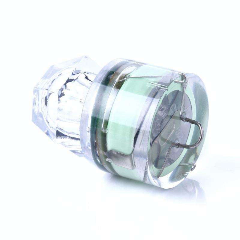 Deep Sea Night Fishing Diamond LED Flashing Light / Under Water Attract Fish Bait Lure Lamp (Rand...