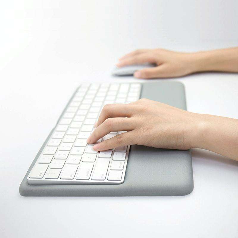 Wireless Keyboard Support Memory Foam Silicone Wrist Pad Base for Apple Magic Keyboard 2, Size:L(...
