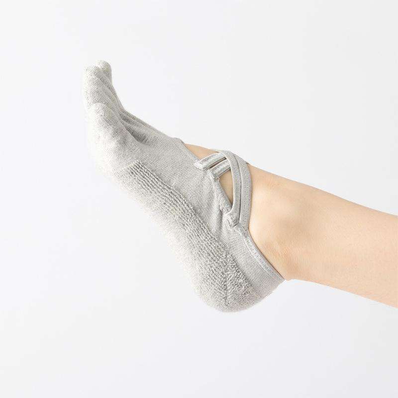 Terry Five-Finger Socks Cotton Thickened Warm and Non-Slip Yoga Socks Cross Strap Dance Socks, Si...