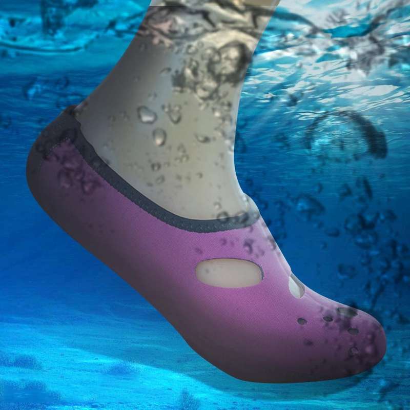 Comfortable and anti-slip 3MM swimming diving socks breathable water to swim the beach socks Size...