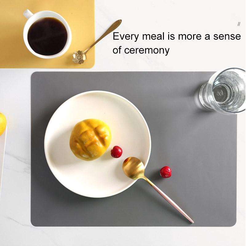 Nordic Style Food Grade Silicone Pad Tableware Environmental Insulation Pad Placemat(Dark Gray)