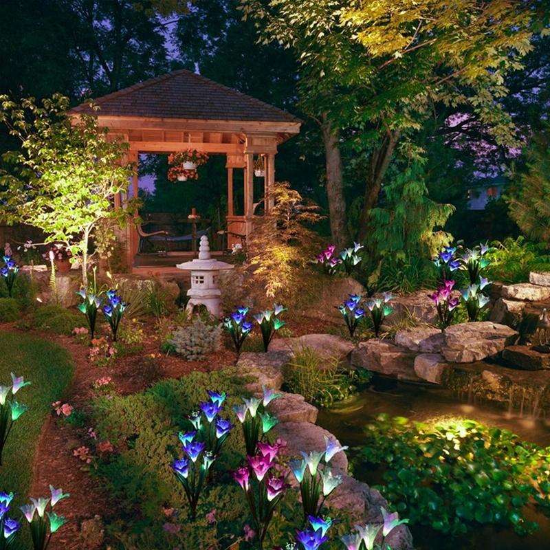 Simulated Lily Flower 4 Heads Solar Powered Outdoor IP55 Waterproof LED Decorative Lawn Lamp, Whi...