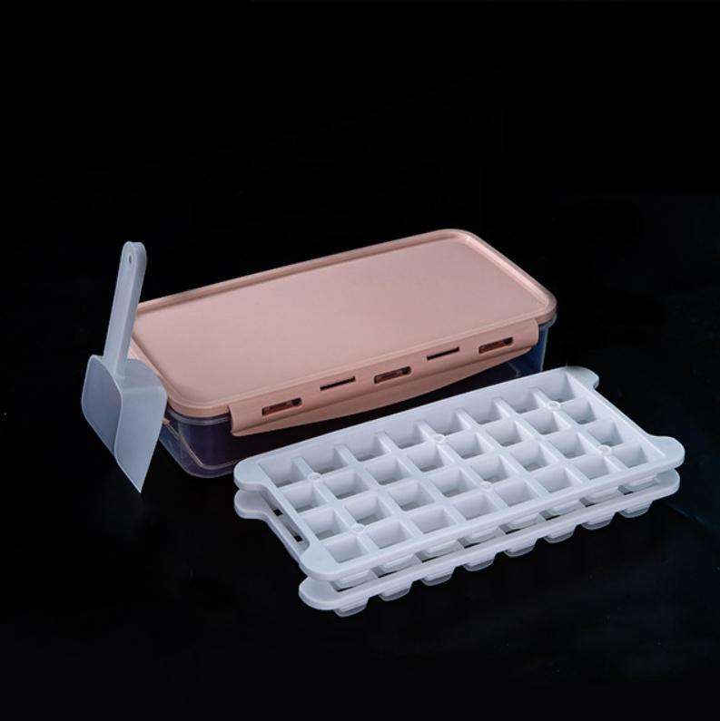 Household Silicone Ice Box With Lid Ice Cube Mold Refrigerator Ice Lattice Quick Freezer Random C...