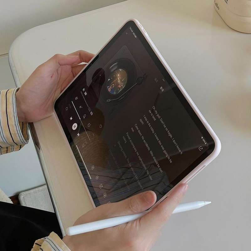 For iPad 10th Gen 10.9 2022 Painted Acrylic Tablet Case(Butter Cookies)