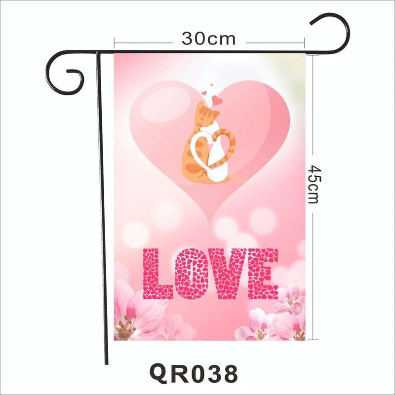 2 PCS Valentine Day Garden Flag Festive Atmosphere Garden Banner(QR038)