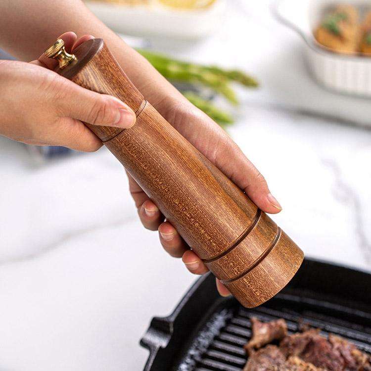Wood Pepper Grinder Kitchen Household Manual Solid Pepper Powder Black Pepper Mill Grinder Bottle...