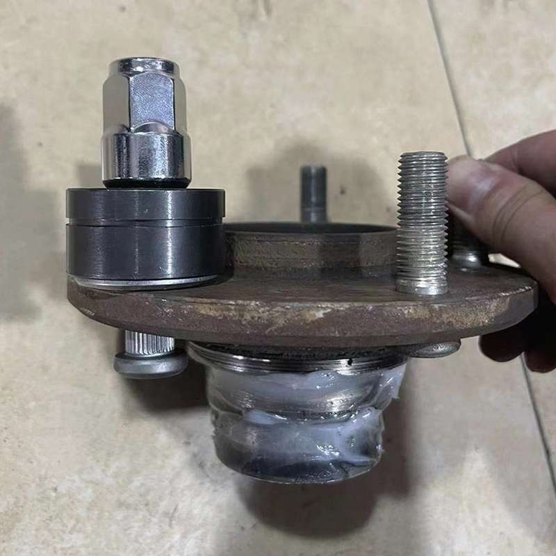 22800 Car Wheel Stud Installer