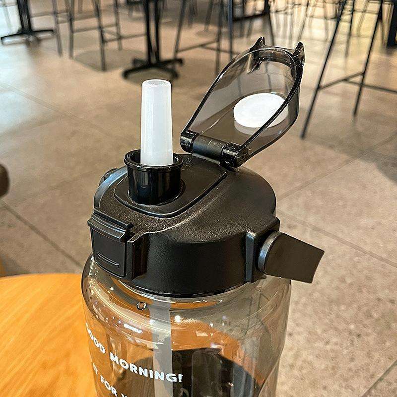 GYBL4503 2000ml Large-capacity Outdoor Sports Water Bottle with Straw, Spec: Black+Stickers