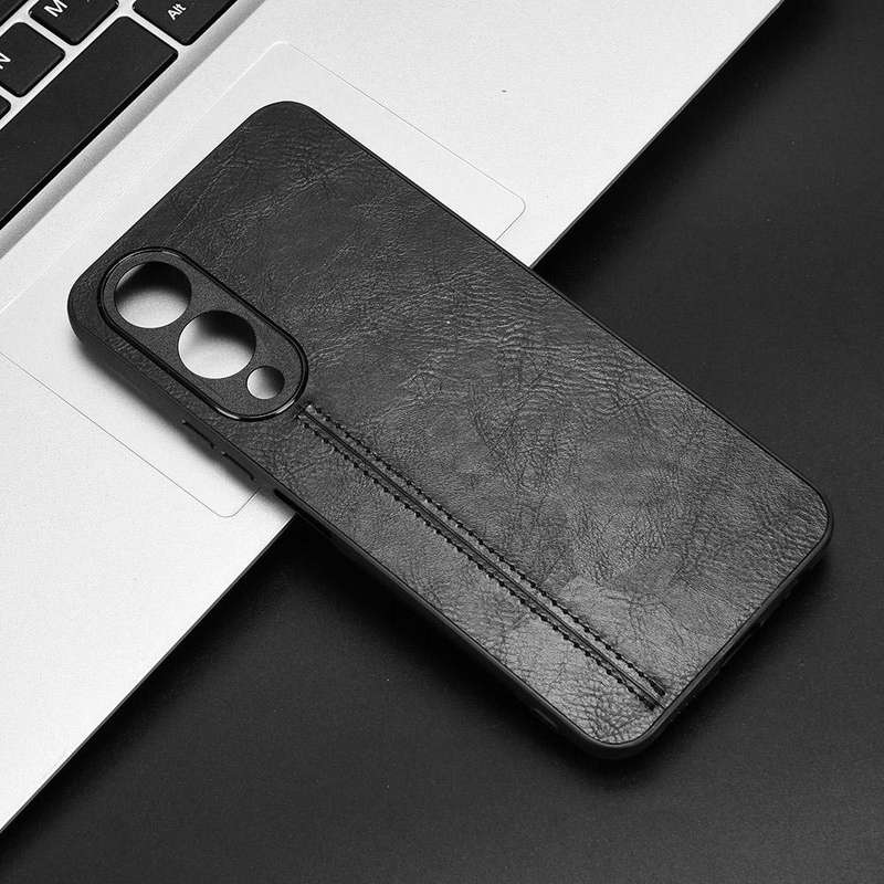 For vivo Y17s 4G Global Cow Pattern Sewing Back Cover Phone Case(Black)