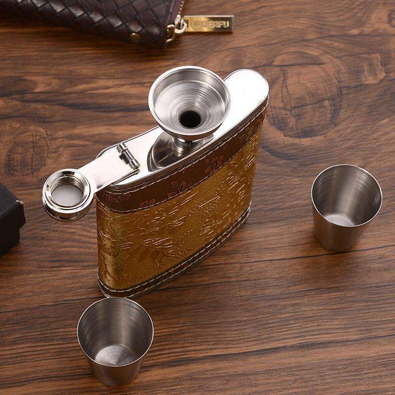 Portable Stainless Steel Hip Flask Set With Wine Glass Funnel, Style: 7OZ Black Leather Old Man Gray