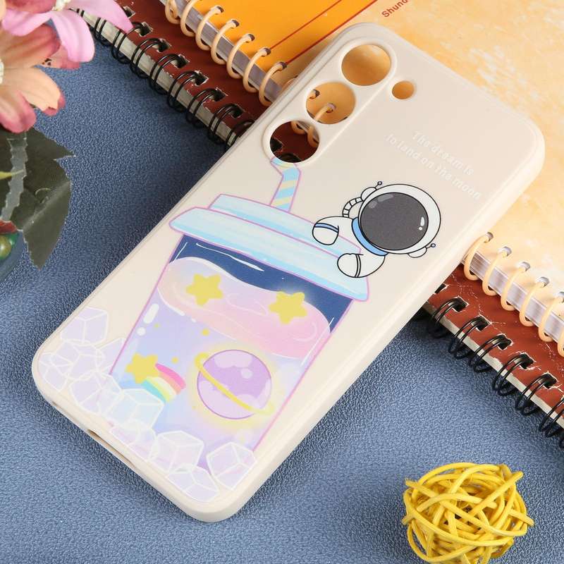For Samsung Galaxy A33 5G Milk Tea Astronaut Pattern Liquid Silicone Phone Case(White)