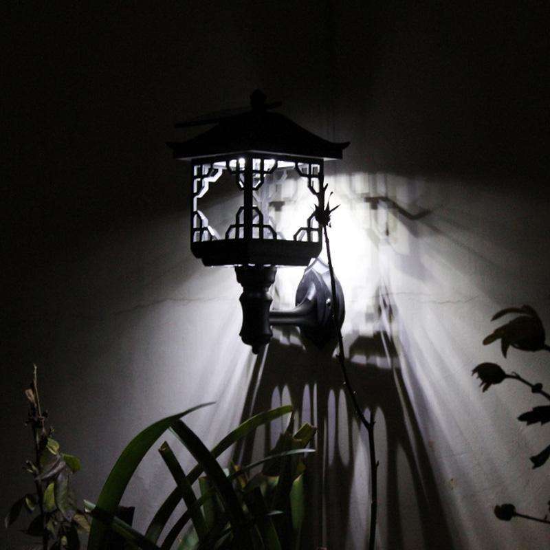 8 LED Solar Outdoor House Appearance Lawn Garden Decoration Light(White Column Cap)
