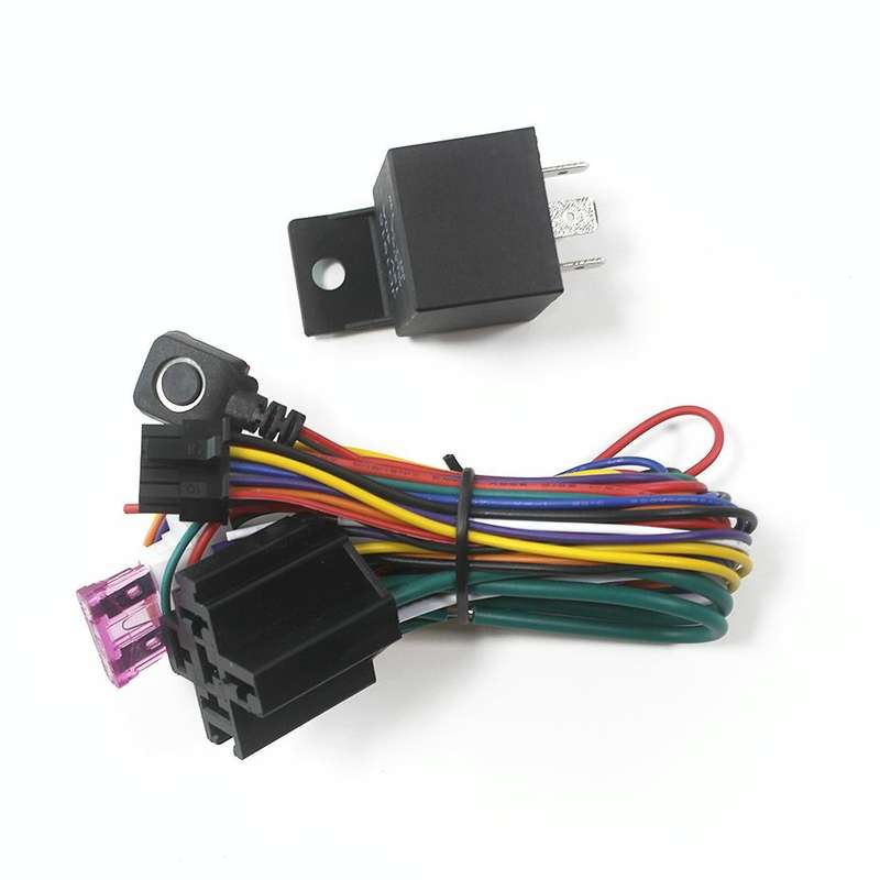 103B GSM / GPRS / GPS Vehicle Tracking System, Support TF Card Memory, Band: 850 / 900 / 1800 / 1...