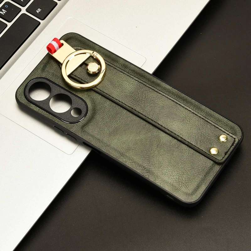 For vivo Y17s 4G Wristband Leather Back Phone Case(Green)