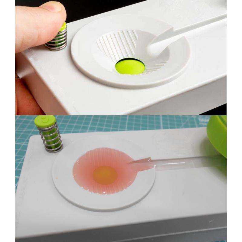 Oil Painting Brush Cleaner Tool with Water Container Paint Pen Washer GEN 1 Green