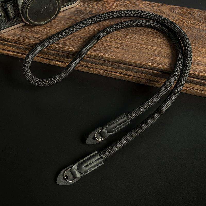 Climbing Rope Camera Strap SLR Camera Retro Wearable Shoulder Strap(Light Brown)