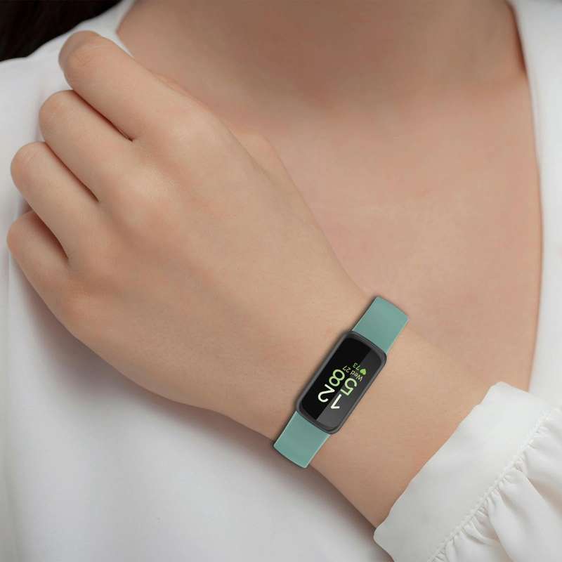 For Fitbit Inspire 3 Solid Color Silicone Watch Band, Size:L(Apricot Color)