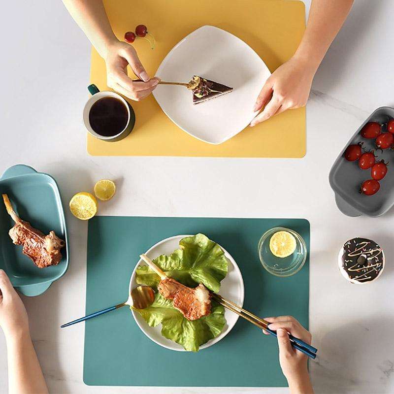 Nordic Style Food Grade Silicone Pad Tableware Environmental Insulation Pad Placemat(Dark Gray)