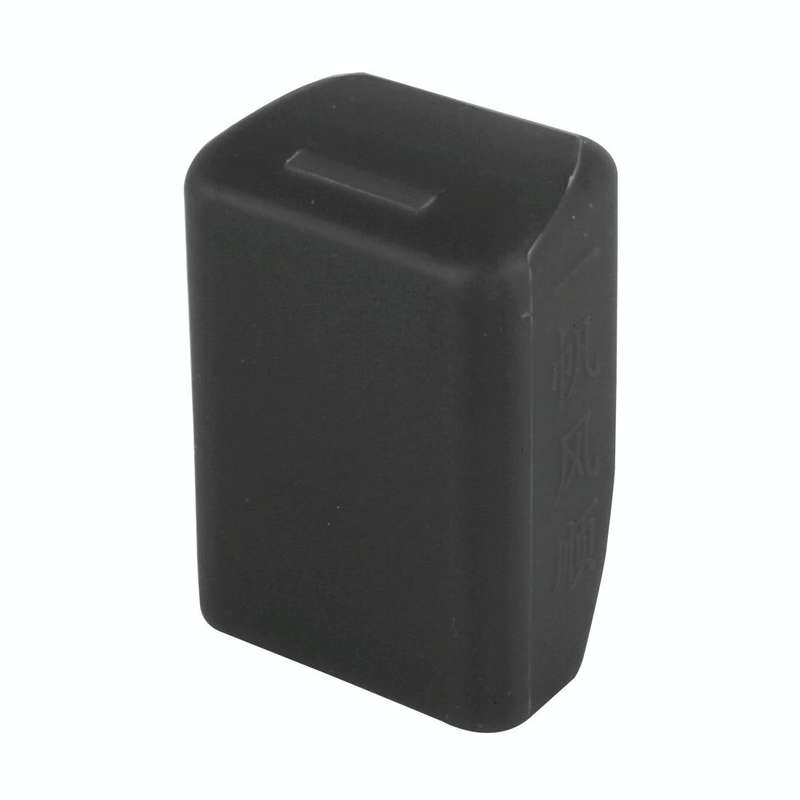 Safe Rubber Car Seat Belt Clips Locking Buckles Protective Cover(Black)