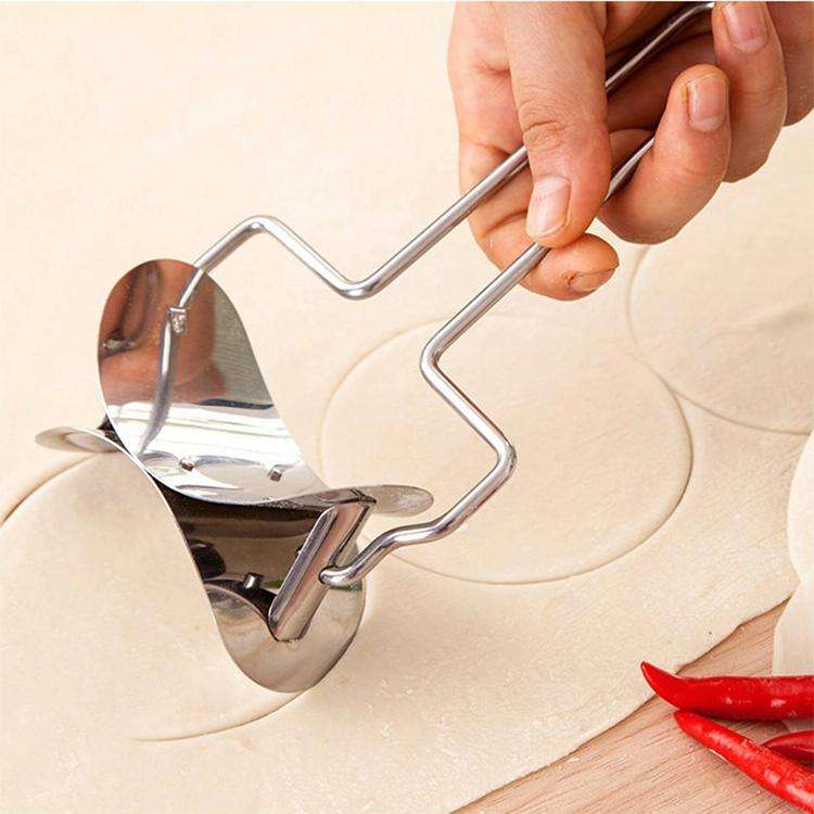 Stainless Steel Dumpling Maker Dough Cutter Dumpling Mould Kitchen Accessories Pastry Tools, Spec...