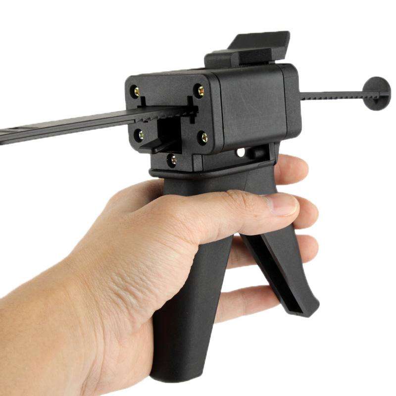 UV LOCA Liquid Optical Clear Adhesive Squeeze Sprayer Caulking Gun Tool, Random Color Delivery