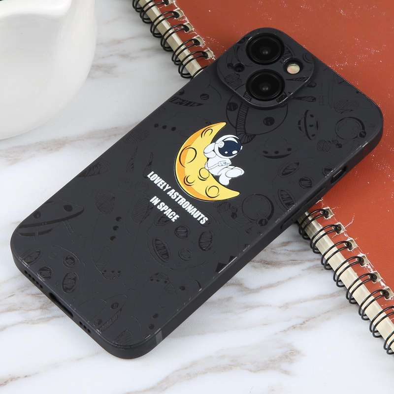For iPhone 13 Astronaut Pattern Silicone Straight Edge Phone Case(Lovely Astronaut-Black)
