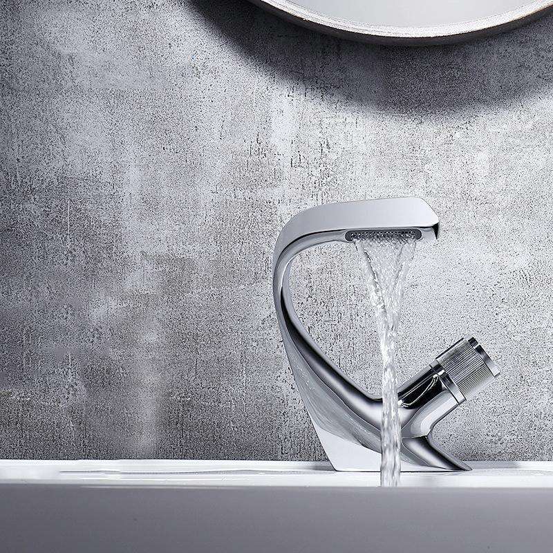 Basin Waterfall Type Hot & Cold Water All-Copper Faucet Bathroom Sanitary Ware (Electroplating Si...