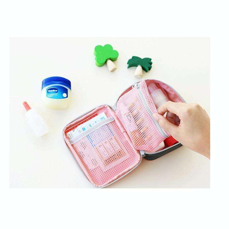 Cute Heart Mini Medicine Bag First Aid Emergency Kits Organizer Outdoor Household Pill Bag, Size:...