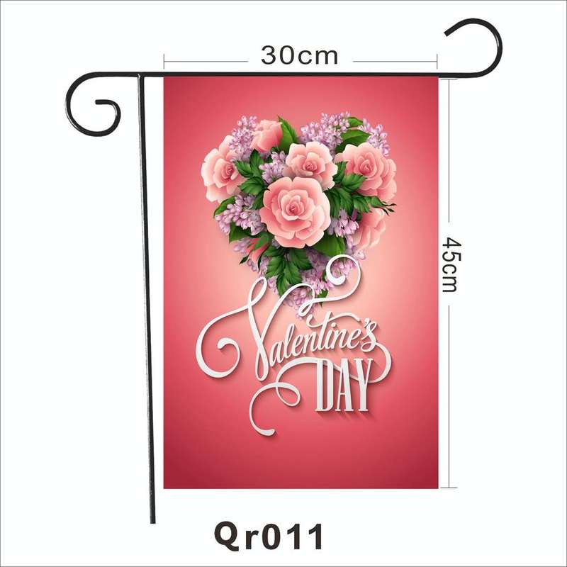 2 PCS Valentine Day Garden Flag Festive Atmosphere Garden Banner(QR011)