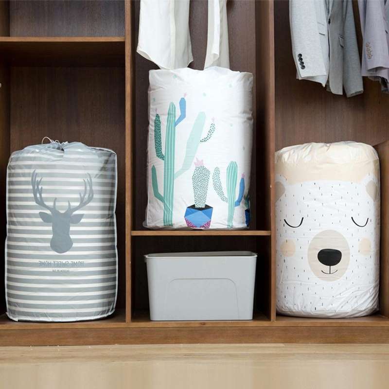 Large-capacity Household Waterproof Moisture-proof Quilt Storage Bag Packing Bag(Cute Beer)