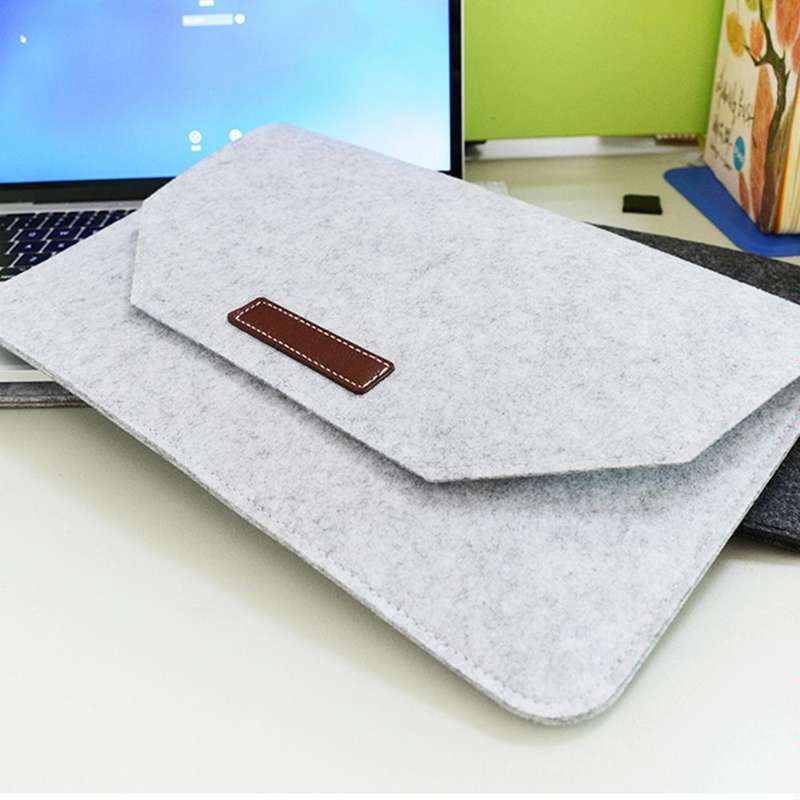 Portable Air Permeable Felt Sleeve Bag for MacBook Laptop, with Power Storage Bag, Size:15 inch(G...