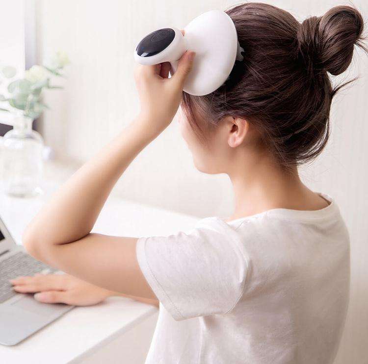 3D Intelligent Electric Head Massager Scalp Massager (White)