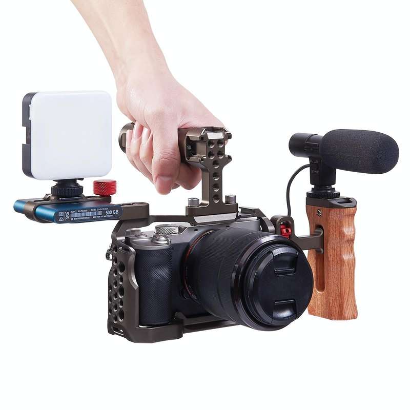 PULUZ Universal Side Wooden Handle Handgrip with Cold Shoe for DSLR Camera Cage(Bronze)