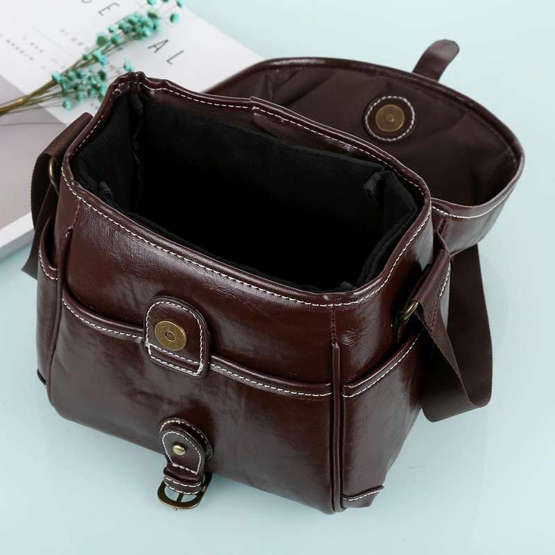Portable Digital Camera Shoulder Bag Soft PU Leather Bag with Strap, Size: 21cm x 15cm x 20cm (Co...