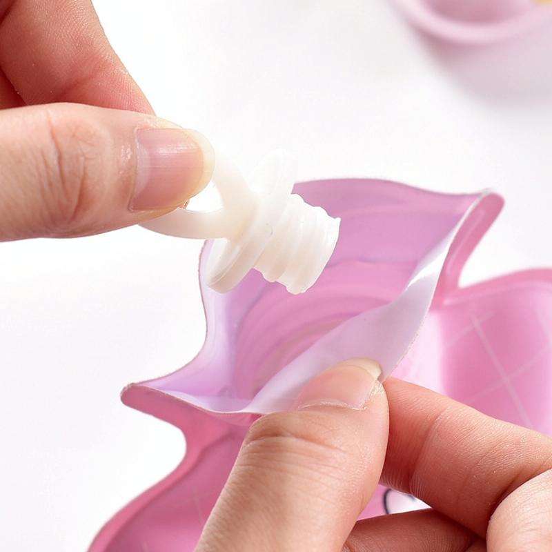 Cartoon Mini Water Injection Hot Water Bag Portable Hand Warmer, Color:White Flamingo