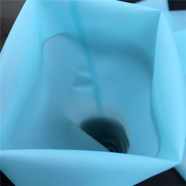 4 in 1 Silicone Icing Piping Cream Pastry Bag Nozzle DIY Cake Decorating Tools Set(EVA Bag Pink 4...