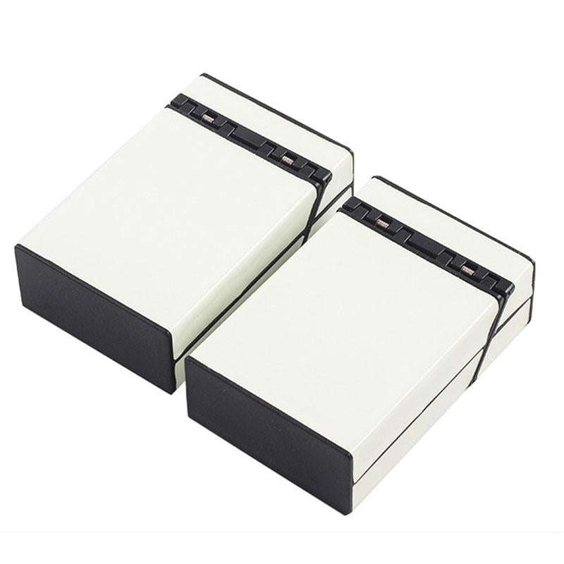 Luminous Cigarette Case Personalized Automatic Snap Cover Storage Cigarette Case(White Eyes)