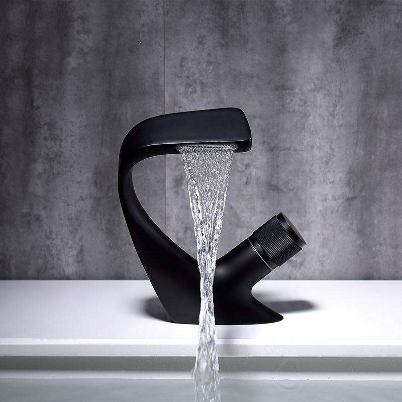 Basin Waterfall Type Hot & Cold Water All-Copper Faucet Bathroom Sanitary Ware (Black)