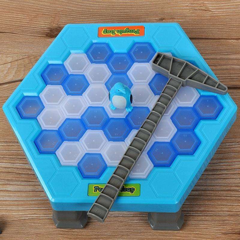 Family Game Penguin Trap Ice Breaking Saving Penguin, Random Package Delivery