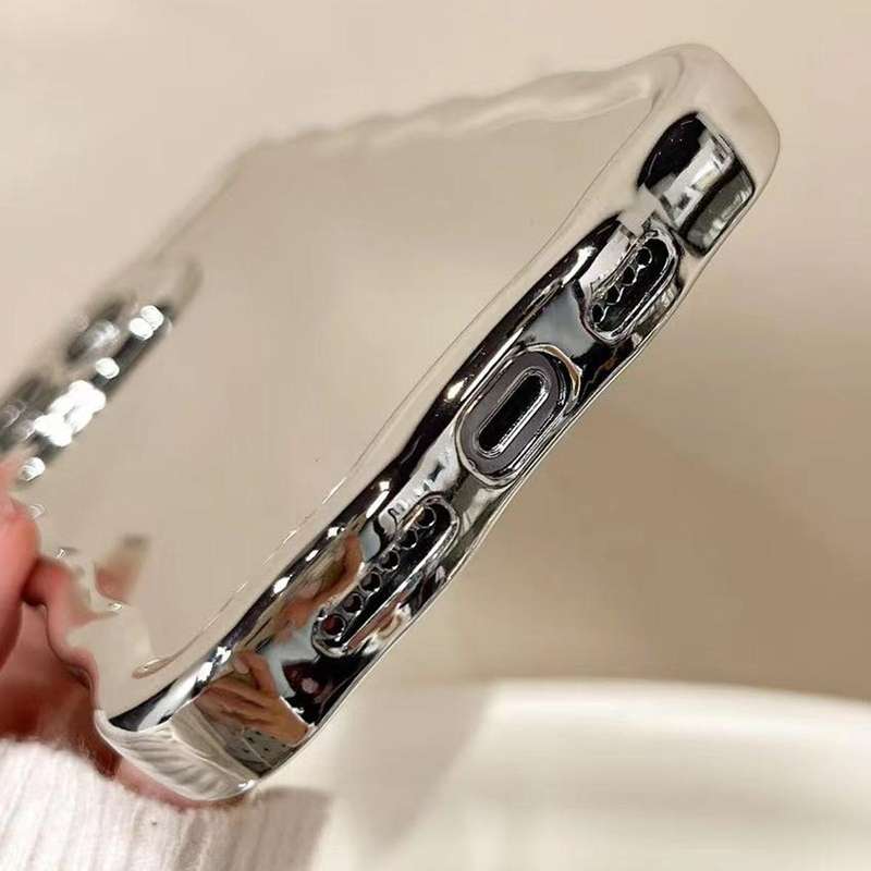 For iPhone 13 Pro Max Electroplated Mirror Waves Silicone Phone Case(Silver)
