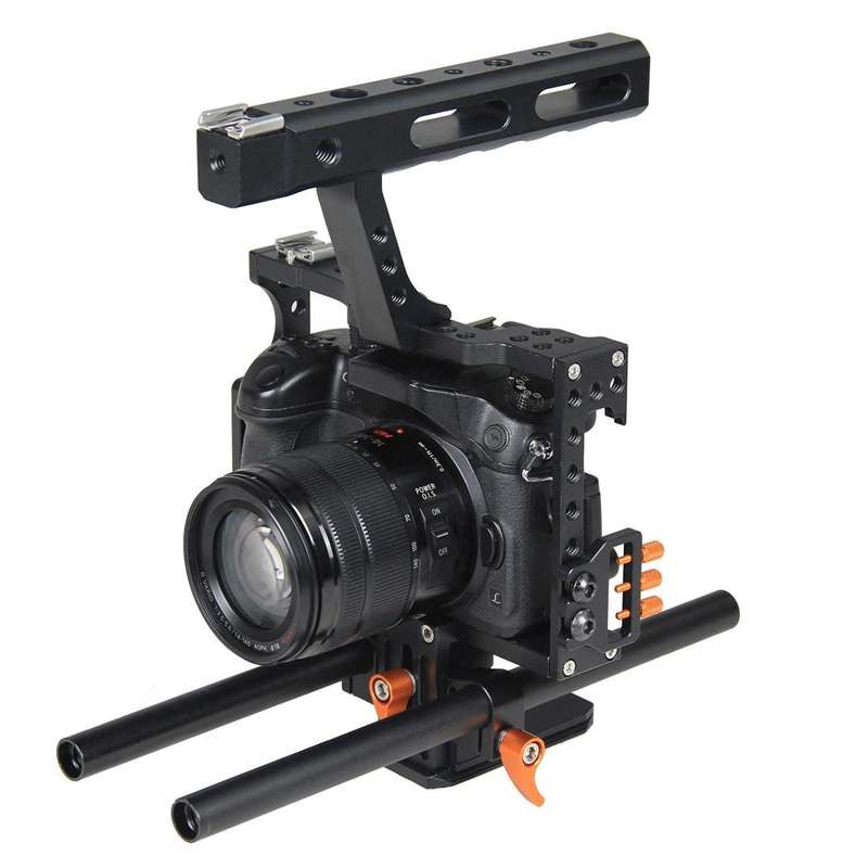 YELANGU YLG0904A-C Handle Video Camera Cage Stabilizer for Panasonic Lumix DMC-GH4 / Sony A7 & A7...