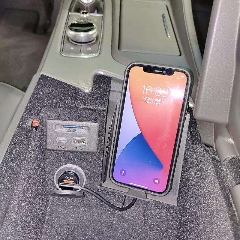 Car Qi Standard Wireless Charger 15W Quick Charging for Cadillac CT5 2020-2022, Left Driving
