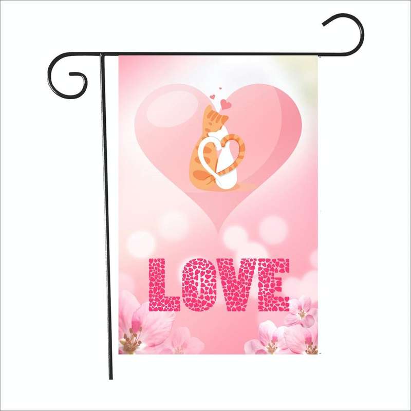 2 PCS Valentine Day Garden Flag Festive Atmosphere Garden Banner(QR038)